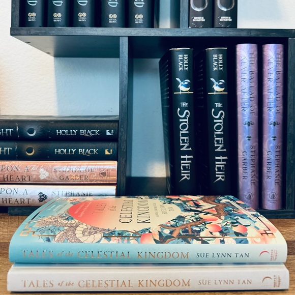 Fairyloot Exclusive Signed Tales of The Celestial Kingdom by Sue Lynn Tan - Picture 11 of 11